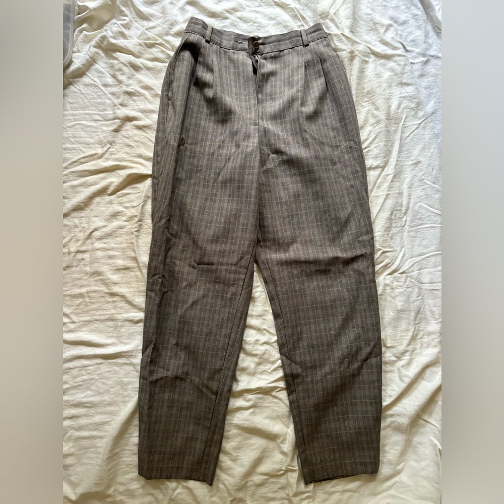 Grey pleated plaid pants size 8
